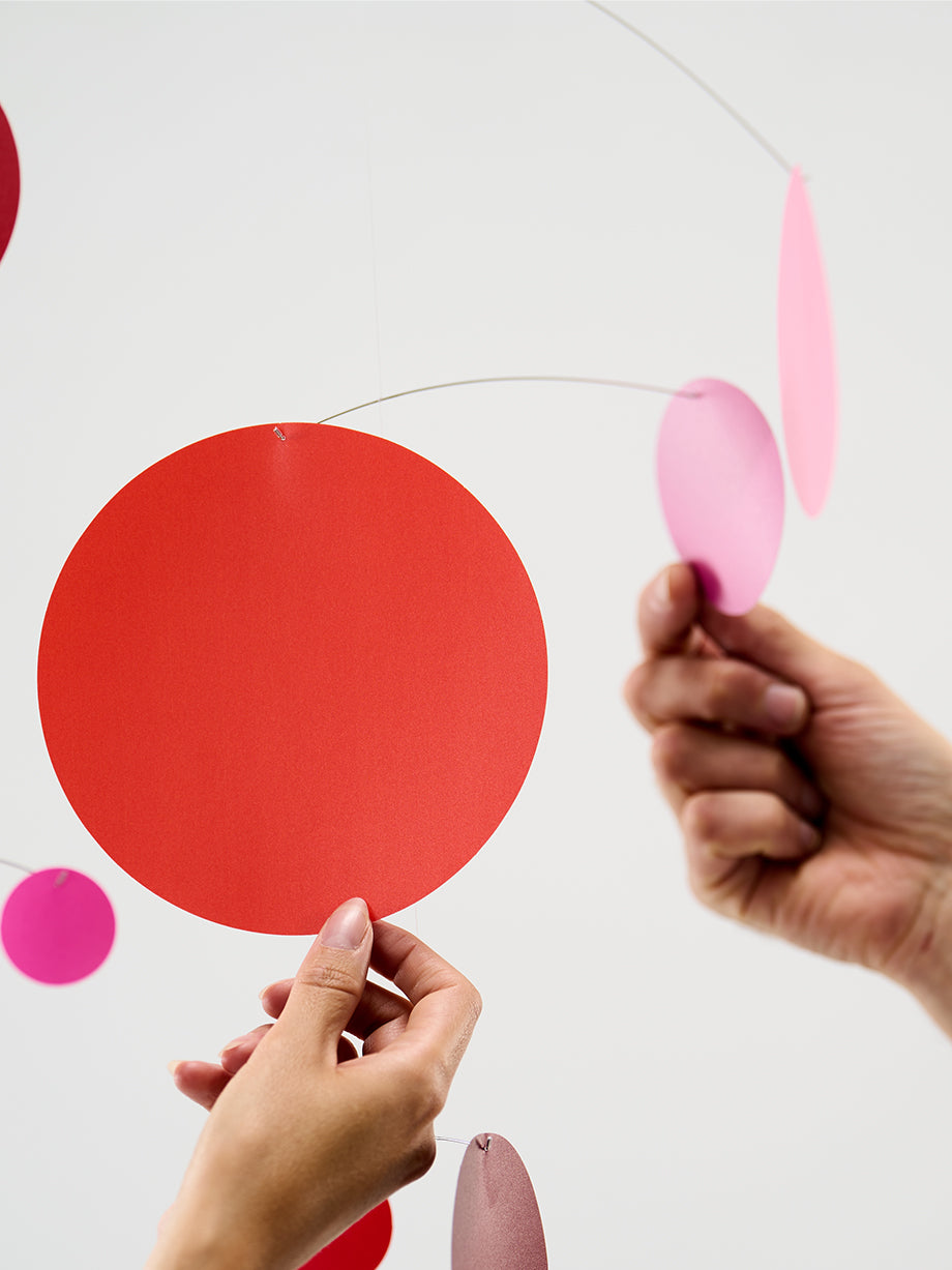 Confetti | Red