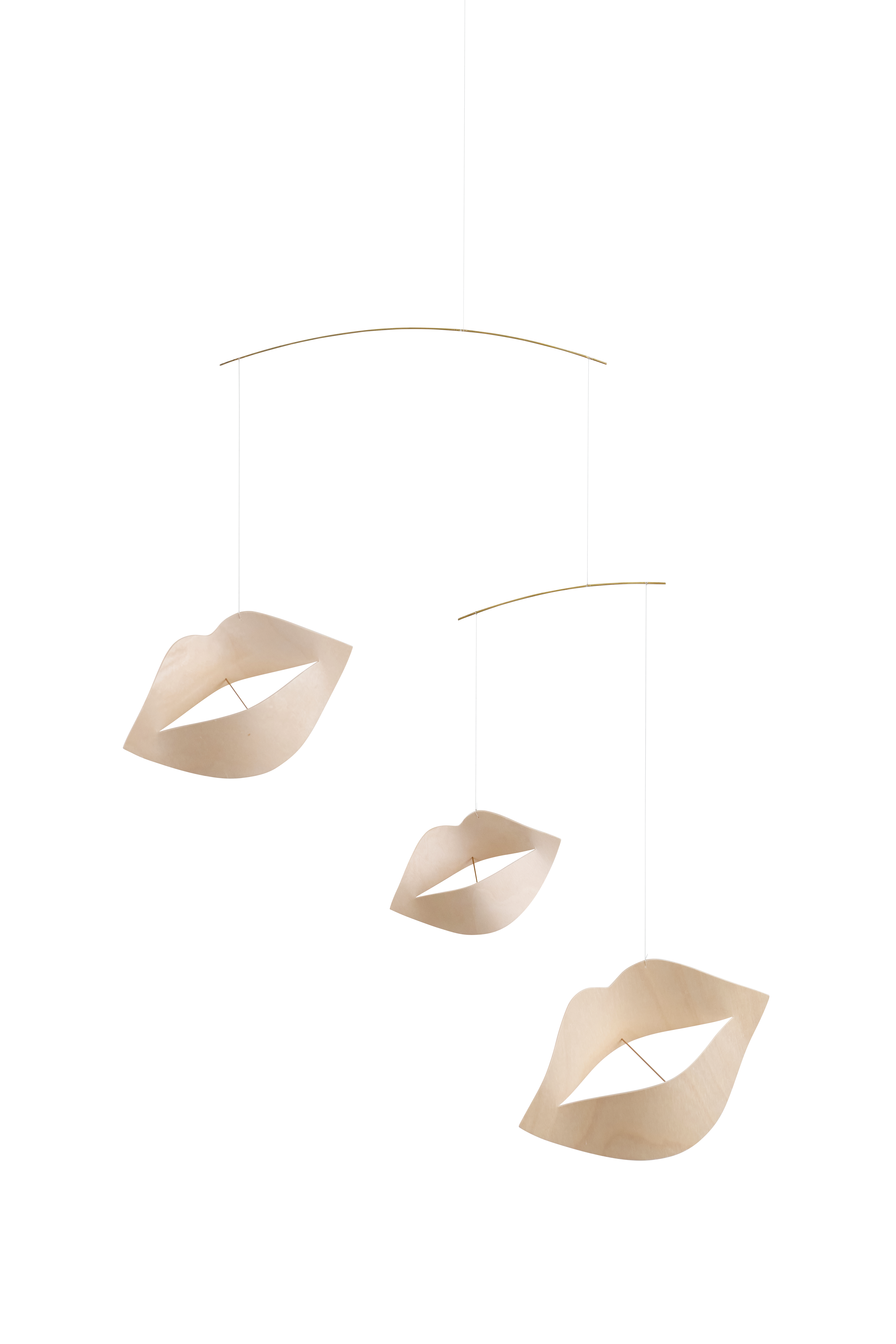 Kisses | Nude